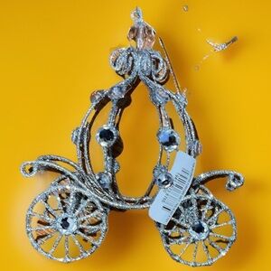 Elegant Silver Cinderella Carriage Ornament